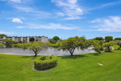 Copropriété à vendre à Boca Raton, Floride: 2 chambres, 81.75 m2 № 1216344 - photo 26