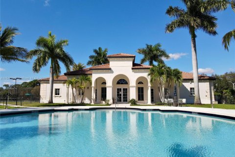 Casa en venta en Port St. Lucie, Florida, 4 dormitorios, 219.25 m2 № 936205 - foto 30