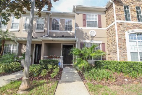 Adosado en venta en Longwood, Florida, 3 dormitorios, 158.4 m2 № 1300739 - foto 1