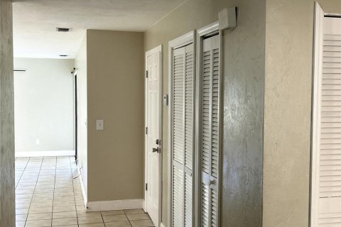 Appartement à louer à Edgewater, Floride: 2 chambres, 105.54 m2 № 1339652 - photo 17