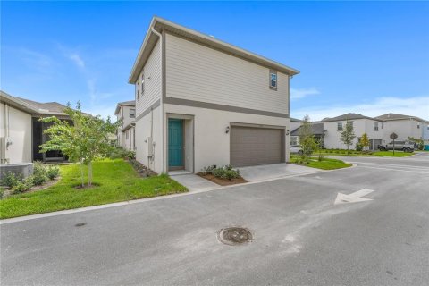 Villa ou maison à louer à Orlando, Floride: 5 chambres, 315.87 m2 № 1370265 - photo 9