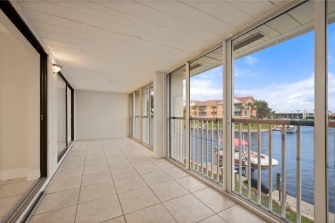 Copropriété à vendre à Punta Gorda, Floride: 2 chambres, 101.17 m2 № 950515 - photo 18