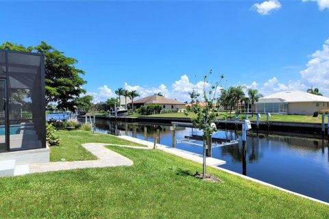 Casa en venta en Punta Gorda, Florida, 4 dormitorios, 209.22 m2 № 656877 - foto 30