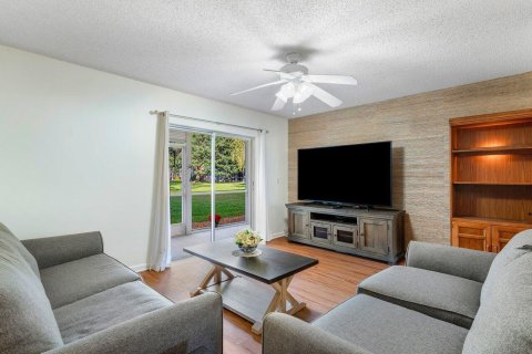 Condo in Tequesta, Florida, 1 bedroom  № 989333 - photo 26