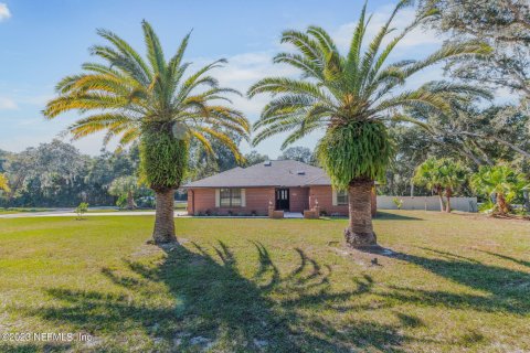 House in Saint Augustine, Florida 3 bedrooms, 205.5 sq.m. № 829499 - photo 1