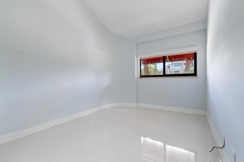 Adosado en venta en Delray Beach, Florida, 3 dormitorios, 181.16 m2 № 1120178 - foto 20
