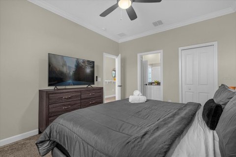 Casa en venta en Kissimmee, Florida, 8 dormitorios, 398.46 m2 № 890973 - foto 5