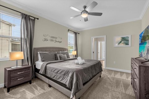 Casa en venta en Kissimmee, Florida, 8 dormitorios, 398.46 m2 № 890973 - foto 17