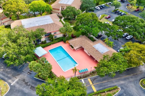 Condominio en venta en Coconut Creek, Florida, 3 dormitorios, 101.54 m2 № 1186578 - foto 7