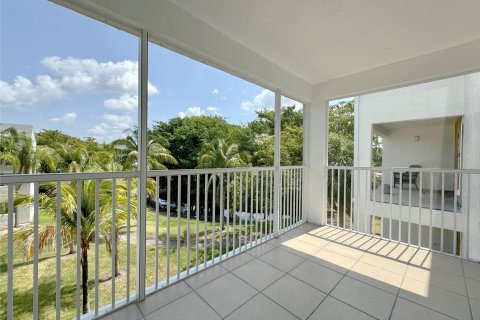 Condominio en venta en Tamarac, Florida, 2 dormitorios, 95.69 m2 № 1186588 - foto 8