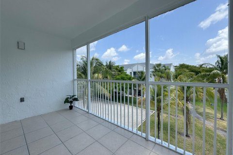 Condominio en venta en Tamarac, Florida, 2 dormitorios, 95.69 m2 № 1186588 - foto 7