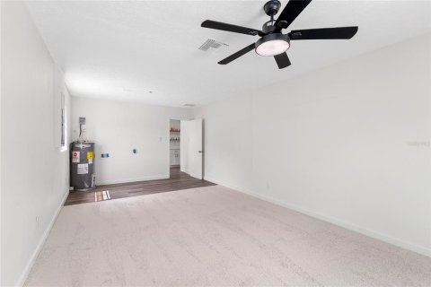 Propiedad comercial en venta en Tampa, Florida, 127.55 m2 № 1351184 - foto 26