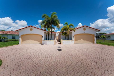 Villa ou maison à vendre à Port Charlotte, Floride: 3 chambres, 162.11 m2 № 436727 - photo 1