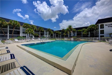 Copropriété à louer à Sarasota, Floride: 2 chambres, 109.81 m2 № 234855 - photo 3