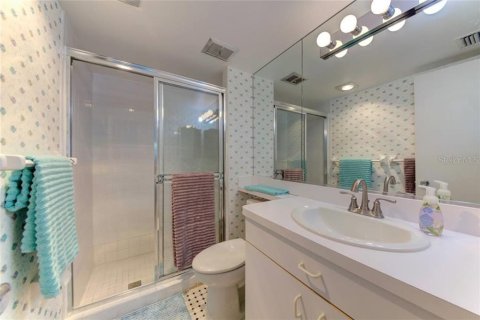 Condo in Sarasota, Florida, 2 bedrooms  № 234855 - photo 14