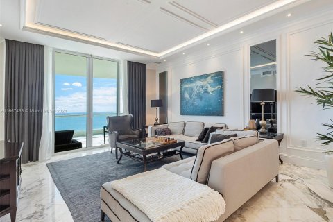 Condo in Sunny Isles Beach, Florida, 2 bedrooms  № 1382043 - photo 4