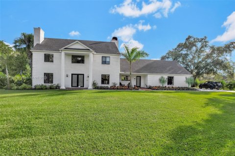Casa en venta en Southwest Ranches, Florida, 5 dormitorios, 380.43 m2 № 880549 - foto 5