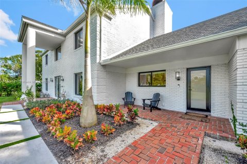 Casa en venta en Southwest Ranches, Florida, 5 dormitorios, 380.43 m2 № 880549 - foto 6