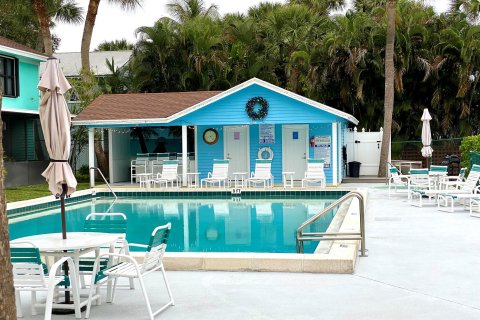 Touwnhouse à vendre à Jensen Beach, Floride: 2 chambres, 108.42 m2 № 884307 - photo 10