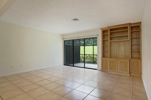 Touwnhouse à vendre à Jensen Beach, Floride: 2 chambres, 108.42 m2 № 884307 - photo 30