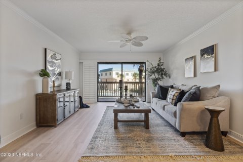 Condo in Saint Augustine, Florida, 2 bedrooms  № 771739 - photo 2