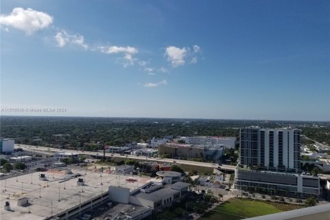 Condo in Miami, Florida, 2 bedrooms  № 1150975 - photo 3