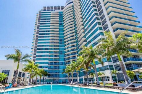 Copropriété à vendre à Miami, Floride: 2 chambres, 109.72 m2 № 1150975 - photo 18