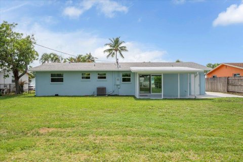 Villa ou maison à vendre à Jupiter, Floride: 3 chambres, 109.44 m2 № 1186624 - photo 13