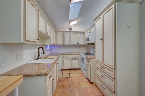 Casa en venta en Deerfield Beach, Florida, 3 dormitorios, 157.38 m2 № 786199 - foto 24