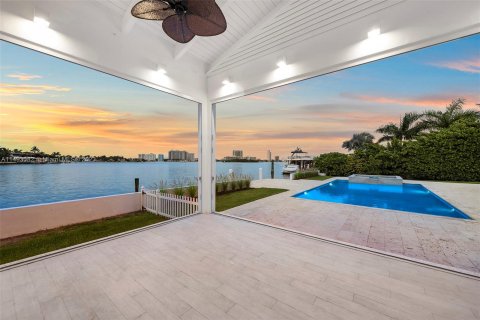 Terreno en venta en Miami Beach, Florida № 862359 - foto 9