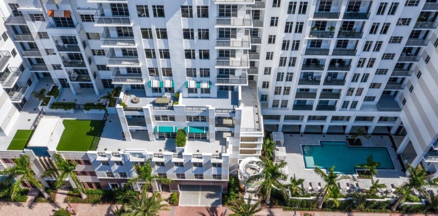 Condominio en Boca Raton, Florida, 3 dormitorios  № 950244