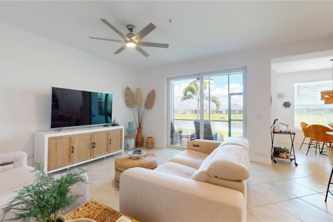 Condo in Punta Gorda, Florida, 2 bedrooms  № 1301554 - photo 9