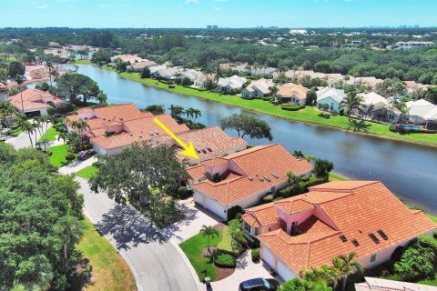 House in Jupiter, Florida 4 bedrooms, 269.32 sq.m. № 1146558 - photo 4