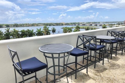 Condo in West Palm Beach, Florida, 1 bedroom  № 1146561 - photo 16