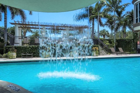 Condo in Wilton Manors, Florida, 2 bedrooms  № 1182031 - photo 24