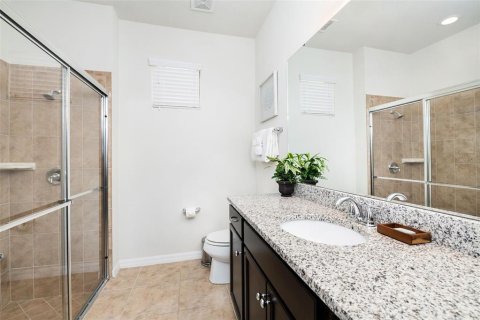 Casa en venta en Kissimmee, Florida, 9 dormitorios, 407.93 m2 № 441723 - foto 23
