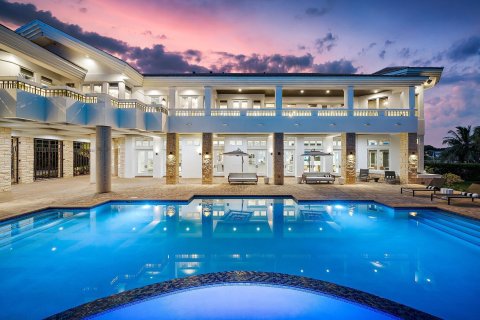 Villa ou maison à vendre à Palm Beach Gardens, Floride: 8 chambres, 864.55 m2 № 724807 - photo 8