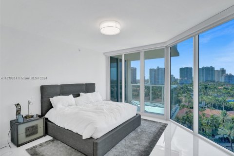 Condo in Sunny Isles Beach, Florida, 3 bedrooms  № 1410866 - photo 9