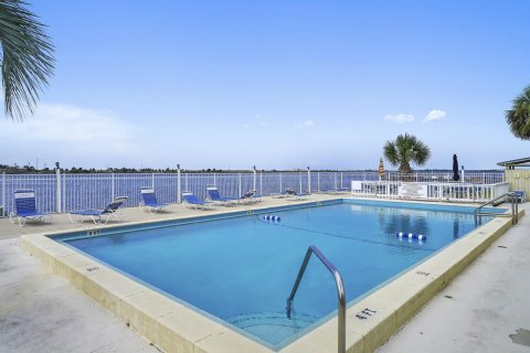 Condominio en venta en Fort Walton Beach, Florida, 2 dormitorios, 81.29 m2 № 561658 - foto 9