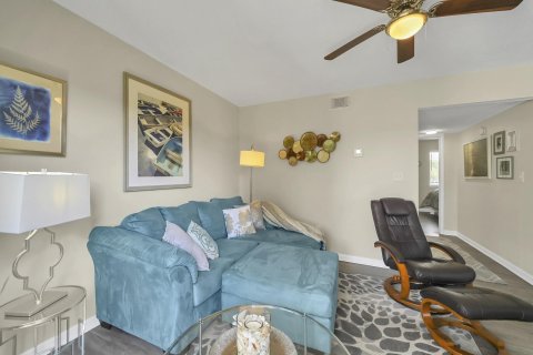 Condominio en venta en Fort Walton Beach, Florida, 2 dormitorios, 81.29 m2 № 561658 - foto 18