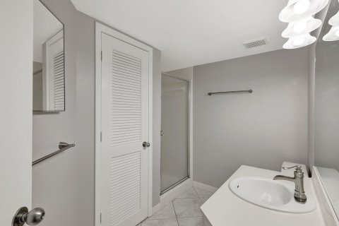 Copropriété à vendre à Hutchinson Island South, Floride: 2 chambres, 110.27 m2 № 1100349 - photo 17