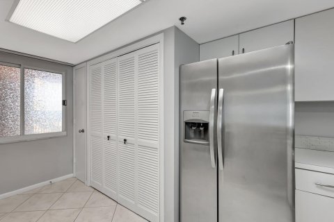 Copropriété à vendre à Hutchinson Island South, Floride: 2 chambres, 110.27 m2 № 1100349 - photo 24