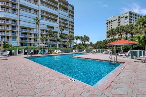 Copropriété à vendre à Hutchinson Island South, Floride: 2 chambres, 110.27 m2 № 1100349 - photo 9