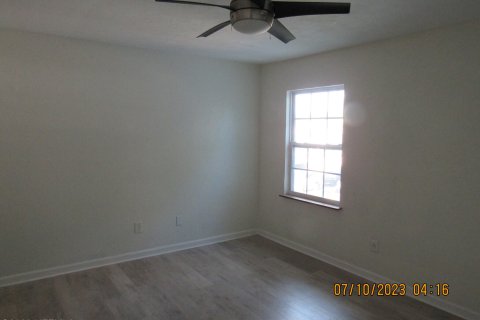 House in Jacksonville, Florida 3 bedrooms, 121.24 sq.m. № 774602 - photo 30