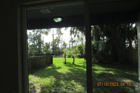 House in Jacksonville, Florida 3 bedrooms, 121.24 sq.m. № 774602 - photo 19