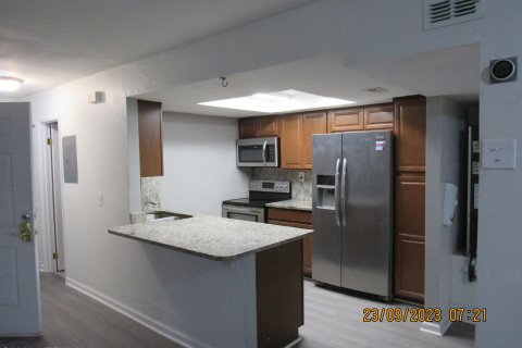 Casa en venta en Jacksonville, Florida, 3 dormitorios, 121.24 m2 № 774602 - foto 3