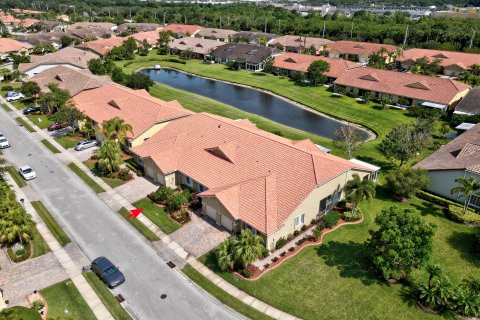 Villa ou maison à vendre à Vero Beach, Floride: 2 chambres, 153.01 m2 № 1002557 - photo 13