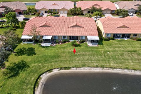 Villa ou maison à vendre à Vero Beach, Floride: 2 chambres, 153.01 m2 № 1002557 - photo 11