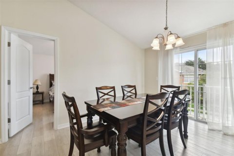 Touwnhouse à vendre à Riverview, Floride: 2 chambres, 120.59 m2 № 1389108 - photo 9