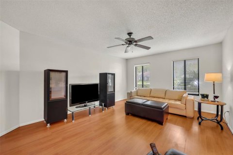 Casa en venta en Oviedo, Florida, 4 dormitorios, 193.42 m2 № 1343447 - foto 11